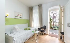Schoenes 2-Zimmer-Apartment In Kollwitzplatz-Naehe